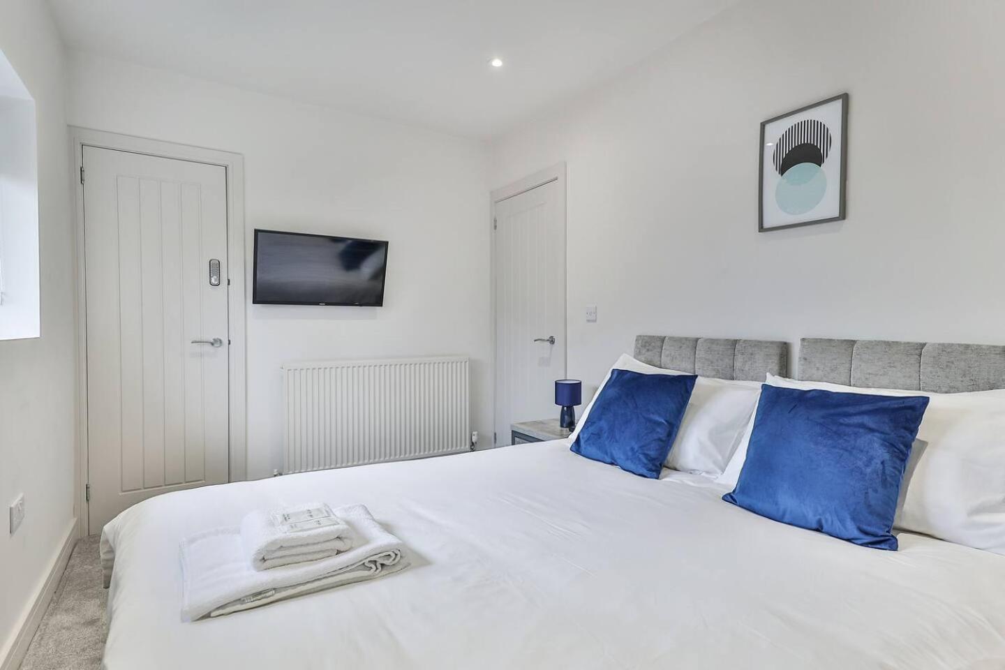 3 Bed Refurbished, Modern House, Wifi, Patio Area Villa Sheffield Exterior photo