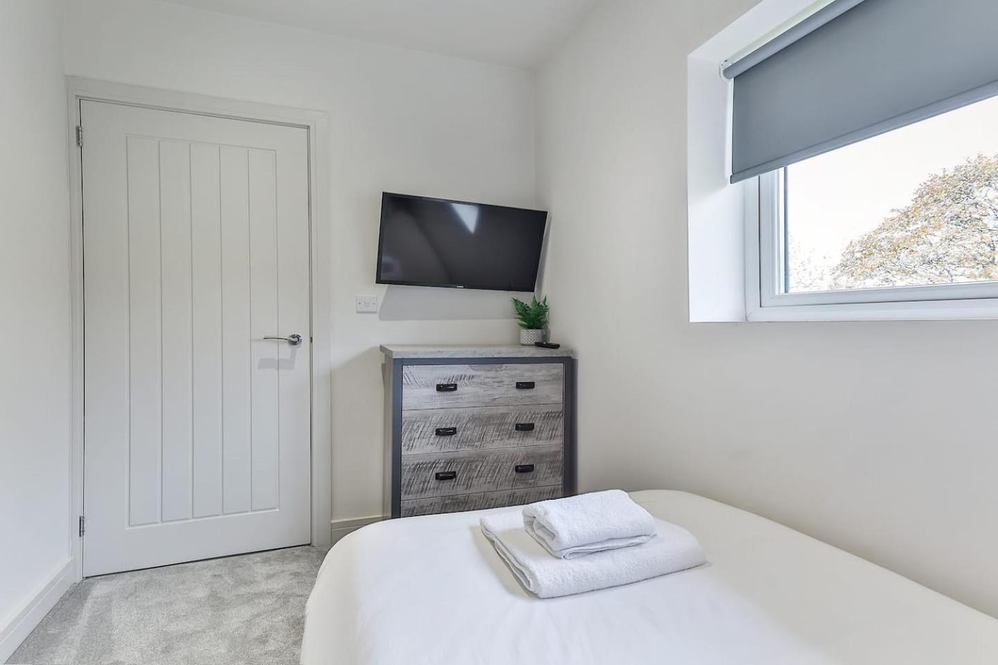 3 Bed Refurbished, Modern House, Wifi, Patio Area Villa Sheffield Exterior photo